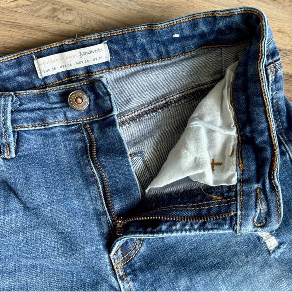 ASOS Stradivarius Regular High Waist Distressed Medium Wash Skinny Jeans Size 6 - Picture 4 of 12